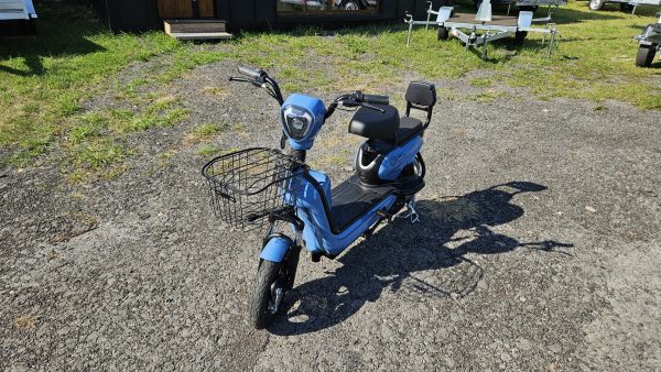 Skuterek elektryczny Dream 2 z homologacją (motorower)